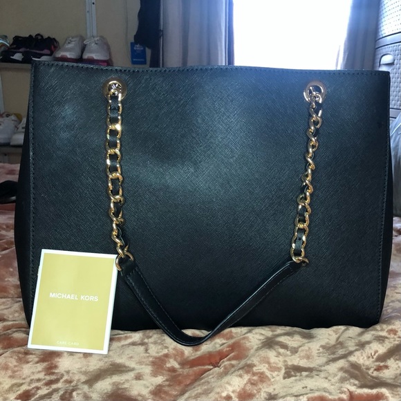 Michael Kors Bag - Picture 5 of 5